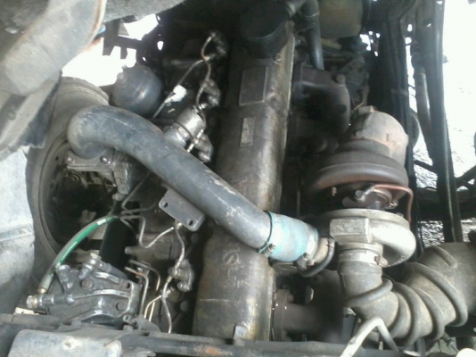 ขายรถบรรทุก12ล้อพื้นเลียบ MITSUBISHI FN527 MA วางหัวM6 เครื่อง 6D16 เทอร์โบ แต่แปลงเป็นเพลาเดียวครับ