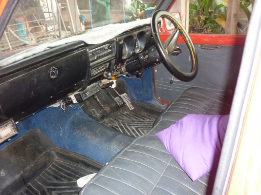 ขายรถ mazda1000 เหลือ26000ขับไปเลย