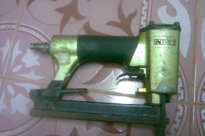 ตัวยิงแม็ค kingสภาพพร้อมใช้งานครับสวยๆครับตัวนี้ราคานี้คุ้มครับ