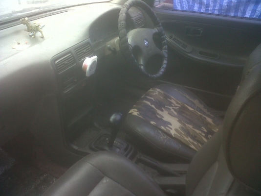 ขาย nissan sentra ติดแก๊สแล้ว เกียร์ออโต้ ขายตามสภาพรถจอดนาน ขาย nissan sentra ติดแก๊สแล้ว เกียร์ออโต้ ขายตามสภาพรถจอดนาน