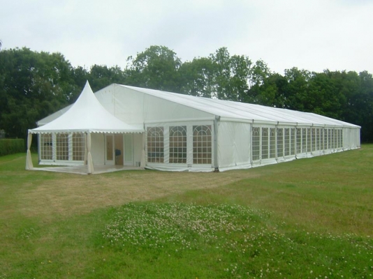 เครื่องชื่อมผ้าใบ 98000 บาทสินค้า 100\%โทร 0912296343