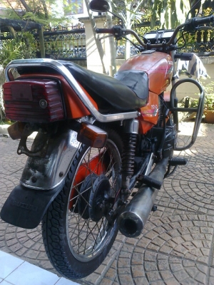 ขาย suzuki tr-d 3800 สวยเดิม ไม่มีทะเบียน ออกเอกสารซื้อขายให้ครับ