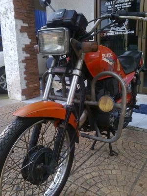 ขาย suzuki tr-d 3800 สวยเดิม ไม่มีทะเบียน ออกเอกสารซื้อขายให้ครับ