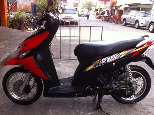 click ปี 50 สีแดง ส้ม ดำ รถบ้าน ภายใน ภายนอกเดิมๆ เครื่องแน่น ไม่หลวม ควันไม่ไหล เอกสารพร้อม เชิญแวะชมก่อนได้จ้า