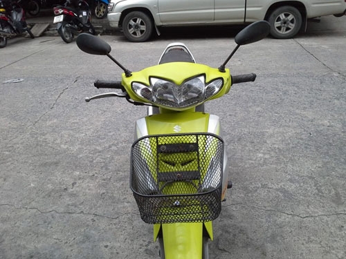 Suzuki best ดิสก์หน้า ปี 48 รถบ้าน เดิมๆ เครื่องแน่น ชุดสีสวย เอกสารครบ ราคาถูกมากๆ Suzuki best ดิสก์หน้า ปี 48 รถบ้าน เดิมๆ เครื่องแน่น ชุดสีสวย เอกสารครบ ราคาถูกมากๆ