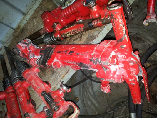 ขายหัวแย็กลม 36 kg.และ 7 kg.  "TOKU" สภาพดีมาก