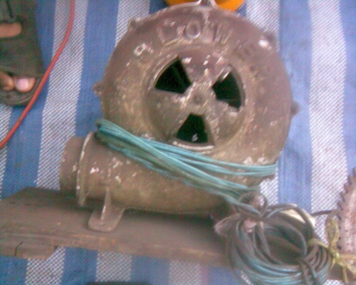 ตัวเป่าลมขนาดหน้า 2.5 นิ้วลมแรงครับสภาพพร้อมใช้งานครับ