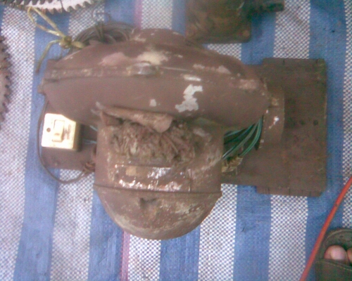 ตัวเป่าลมขนาดหน้า 2.5 นิ้วลมแรงครับสภาพพร้อมใช้งานครับ