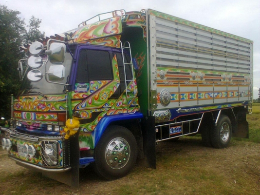 ขาย 6ล้อดั๊ม ISUZU 195นางฟ้าตัวสุดท้าย รถห้างแท้ สภาพสวยพร้อมใช้ ราคาต่อรองได้ ติดต่อได้ที่คุณ อ๊อฟ พิจิตร 086-737-9991