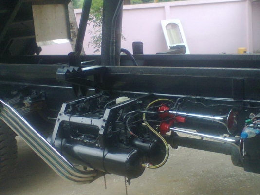 ขาย 6ล้อดั๊ม ISUZU 195นางฟ้าตัวสุดท้าย รถห้างแท้ สภาพสวยพร้อมใช้ ราคาต่อรองได้ ติดต่อได้ที่คุณ อ๊อฟ พิจิตร 086-737-9991