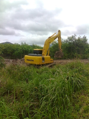 ฝากขาย KOMATSU PC 200-7