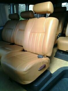 ขายเบาะvip ใส่ commuter สีสวย