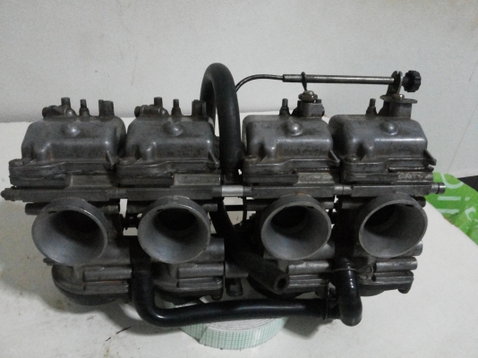 ขาย  คาร์บู Suzuki bandit 250 cc.