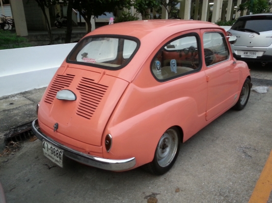//////////ขาย fiat 600 หวานๆ น่ารักๆ ทะเบียนแท้ หลายรูปครับ//////////