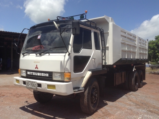 สิบล้อดัมพ์ 2 เพลา MITSUBISHI. ไอ้หลง FN527MA 28,xxxx เครื่อง 190 แรง 6D16 เครื่องสวย กำลังดี ซัซซี่สวย ดัมพ์ยาว 6 เมตร 850,000 สิบล้อดัมพ์ 2 เพลา MITSUBISHI. ไอ้หลง FN527MA 28,xxxx เครื่อง 190 แรง 6D16 เครื่องสวย กำลังดี ซัซซี่สวย ดัมพ์ยาว 6 เมตร 850,000