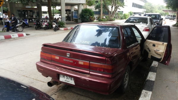 ขาย HONDA CIVIC ปี 1991 33000 บาท ขาย HONDA CIVIC ปี 1991 33000 บาท