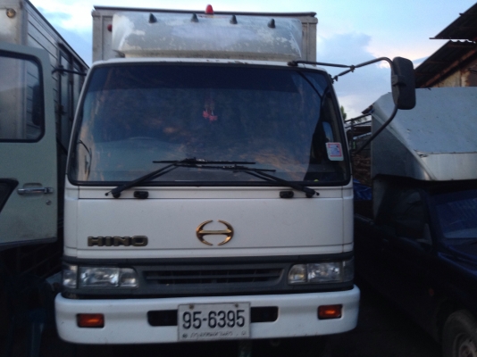 ขาย 6 ล้อ ฮีโน่ รุ่น FC 4 J ปี 2546 ตู้แห้ง ยาว 5.50 เมตร ขาย 6 ล้อ ฮีโน่ รุ่น FC 4 J ปี 2546 ตู้แห้ง ยาว 5.50 เมตร