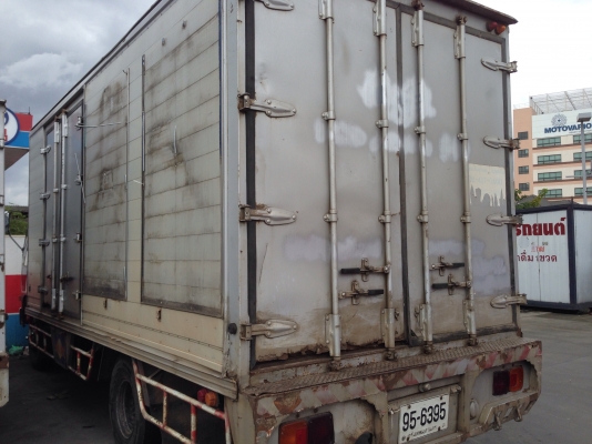 ขาย 6 ล้อ ฮีโน่ รุ่น FC 4 J ปี 2546 ตู้แห้ง ยาว 5.50 เมตร ขาย 6 ล้อ ฮีโน่ รุ่น FC 4 J ปี 2546 ตู้แห้ง ยาว 5.50 เมตร