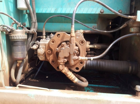 kobelco  200  YN 10  ใบอินวอยท์  รถสวยช่วงล่างเต็ม  สีสวย  บอดี้ได้  ดูรถได้ทุกวัน  ไม่รับมัดจำนะครับ  มาดูรถก่อนแล้วค่อยตัดสินใจ  มาดูกอน