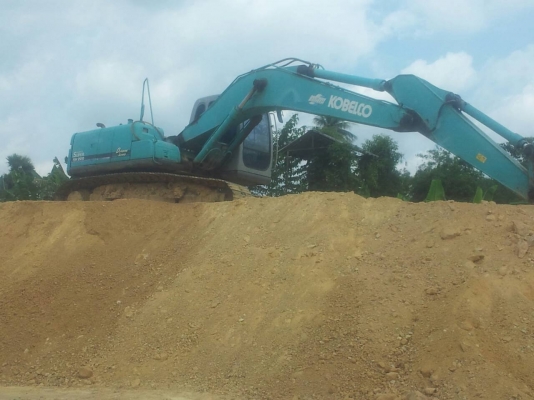 kobelco  200  YN 10  ใบอินวอยท์  รถสวยช่วงล่างเต็ม  สีสวย  บอดี้ได้  ดูรถได้ทุกวัน  ไม่รับมัดจำนะครับ  มาดูรถก่อนแล้วค่อยตัดสินใจ  มาดูกอน