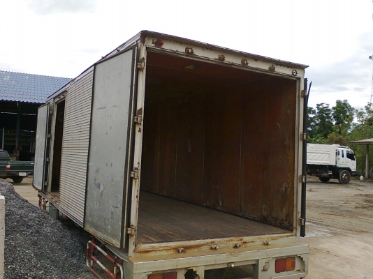 ขายตู้แห้ง 6 ล้อ ยาว 6 เมตร