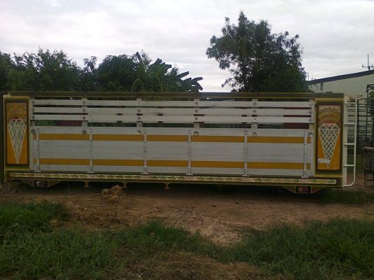 กระบะ 10 ล้อ ดัมพ์อลูมิเนียมสวยๆ ยาว 6 เมตร ครบชุด