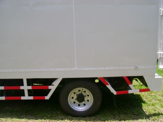 MITSUBISHI FUSO GUTS รถห้าง ตู้แห้ง 4 ล้อไม่ติดเวลา