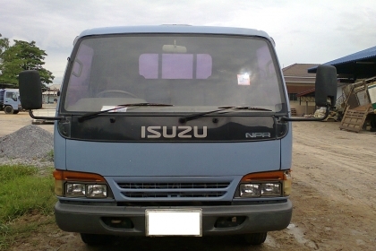 NPR66LX5T 120 ฝาขาว รถห้างแท้ เดิมๆ ใช้งานน้อย