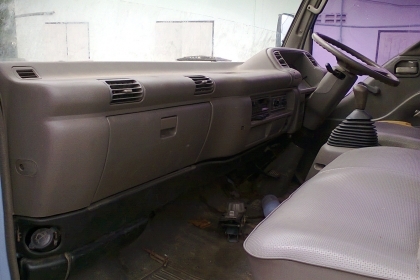 NPR66LX5T 120 ฝาขาว รถห้างแท้ เดิมๆ ใช้งานน้อย