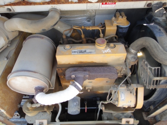 รถขุดดิน PC40-6-13528  สภาพสวย  ชั่วโมงใช้งานน้อย นำเข้าจากญี่ปุ่น  ถึงไทยเรียบร้อยแล้ว  รถจอดอยู่ที่ C.S. Motor หลักสี่ โทร.081-373-0559