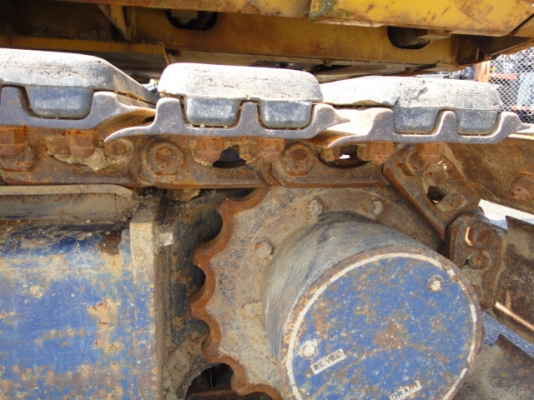 รถขุดดิน PC40-6-13528  สภาพสวย  ชั่วโมงใช้งานน้อย นำเข้าจากญี่ปุ่น  ถึงไทยเรียบร้อยแล้ว  รถจอดอยู่ที่ C.S. Motor หลักสี่ โทร.081-373-0559