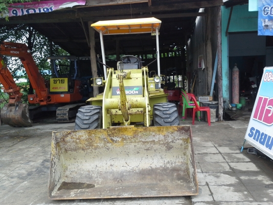 รถตักราคาถูก สภาพดี MITSUBISHI รุ่น : WS300A 350,0000 บาท