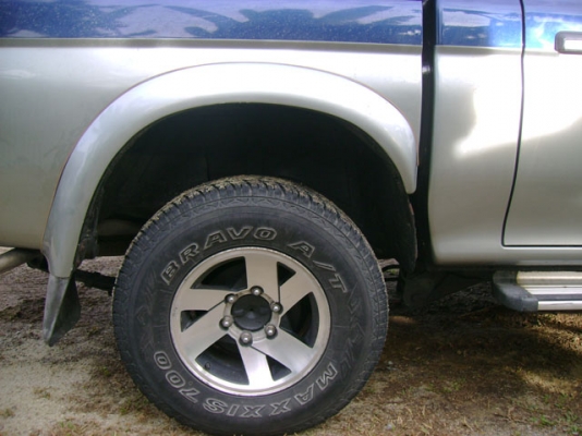 2001MITSUBISHI STADA 4 WD CAB 4 มือเดียว