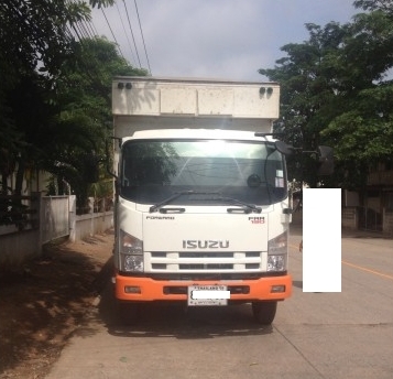 ขาย Isuzu FRR190 ปี56 หกล้อตู้ทึบเปิดท้ายยาว 7 m โทร 088-4501277 ขาย Isuzu FRR190 ปี56 หกล้อตู้ทึบเปิดท้ายยาว 7 m โทร 088-4501277