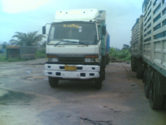 พ่วง18ล้อไม่ดั้ม