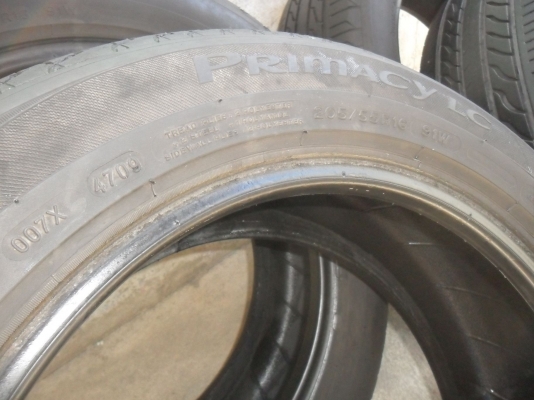 ยาง MICHELIN Primacy LC 205/55R16 ปี09 สวยๆ 4 เส้น ราคา 1800 บาท