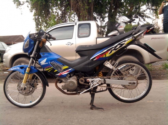 ขออนุญาติขาย Honda Sonic 125 CC. รุ่นไมล์ขาว แต่งสวย