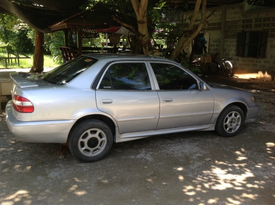 ขาย toyota corolla ไฮทอค 1.6 ขาย toyota corolla ไฮทอค 1.6