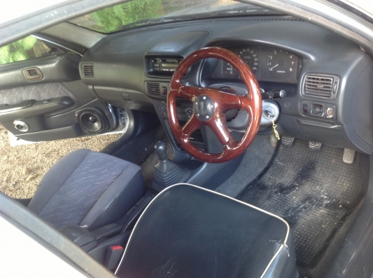 ขาย toyota corolla ไฮทอค 1.6 ขาย toyota corolla ไฮทอค 1.6