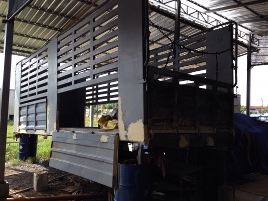 10ล้อเพลาเดียวROCKY/195HPยาว7เมตร 10ล้อเพลาเดียวROCKY/195HPยาว7เมตร