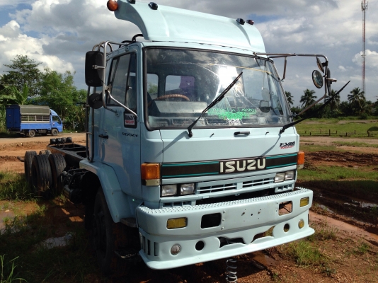 10ล้อเพลาเดียวROCKY/195HPยาว7เมตร 10ล้อเพลาเดียวROCKY/195HPยาว7เมตร