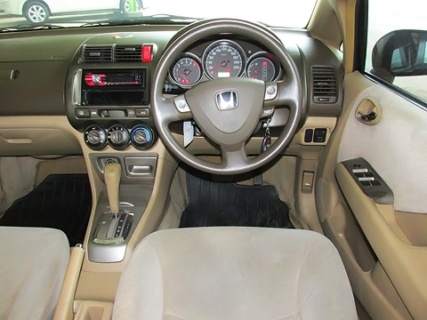 คุณลูกค้าที่มีปัญหาเรื่องเครดิต เรายินดีช่วยจัดให้ผ่านแน่นอน ขอเพียงท่านเชื่อใจและไว้วางใจทีมงานของเรา เรายินดีแก้ปัญหาไปกับคุณแน่นอนค่ะ เพราะที่วิสาร ออโตคาร์ เราดูแลคุณลุกค้าเปรียบเสมือนญาติพี่น้องนะค่ะ...แล้วเจอกันค่ะ