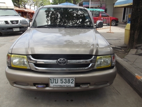 รถกระบะโตโยต้า TIGER 2.4E ปี 02