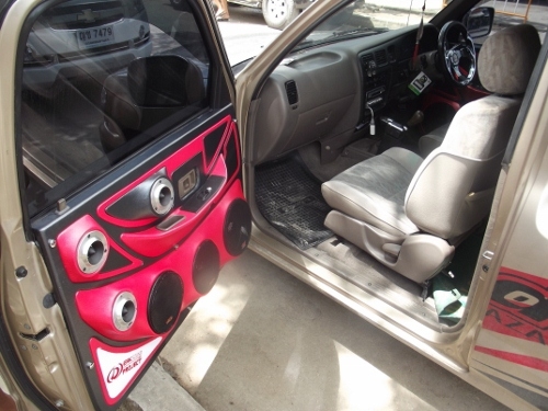 รถกระบะโตโยต้า TIGER 2.4E ปี 02