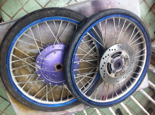 ล้อขอบ 17 พร้อมยาง