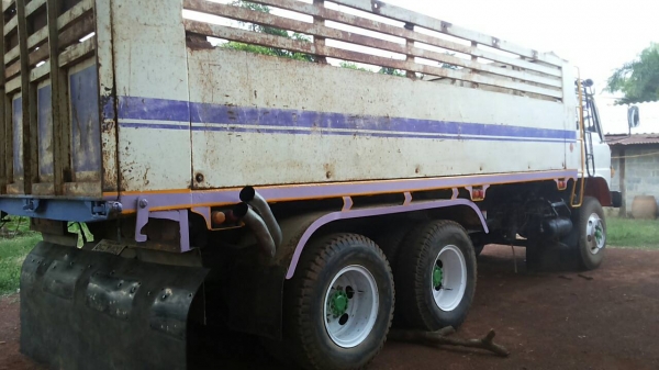 ขาย10ล้อ2เพลาดั๊ม HINO FM176 วางเครื่องHO7C 185HP แห้งแรง ไม่เยิ้ม ช่วงล่างคัสซีดีไม่ผุไม่บวม สโลวครบ กระบะดั๊มข้างเรียบ ยางสวย10เส้น หัวสวยภายในคอนโซลครบ เบรคทริฟฟี่ พร้อมใช้ พร้อมลุยงาน เอกสารครบ ราคาต่อรองได้เด้อ พี่น้องครับ