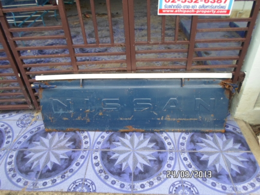ขายฝาท้ายกระบะ นิสสัน 720 ตามสภาพ 1,000 บาท