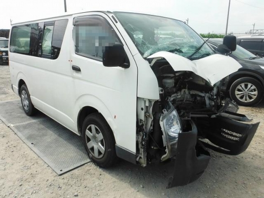 รถยนต์ประสบอุบัติเหตุเเละมือสอง ทางเรามีบริการส่งภายในญี่ปุ่นครับ