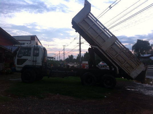 MITSU คุณหลง FN527 TD1701 เครื่อง 6D16 เกียลาย 10สปีด เพลาบุ๋ม แอรเย็นดั้ม2 เพลา เบรคทิฟี่ กะบะkac