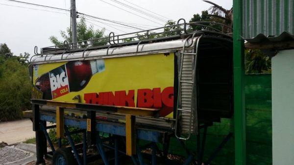 ขายหลังคารถหกล้อ